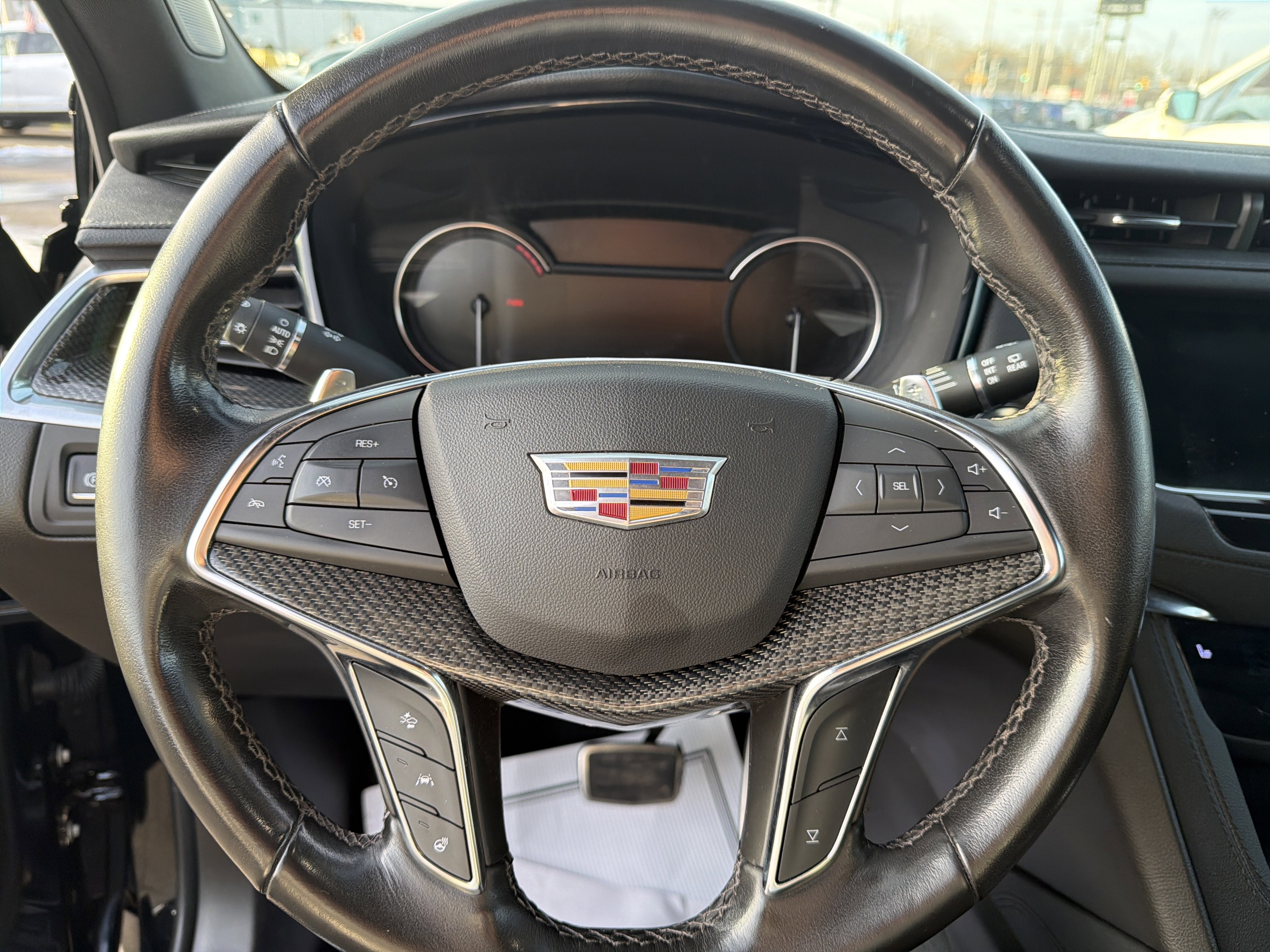 2023 Cadillac XT5 AWD Sport