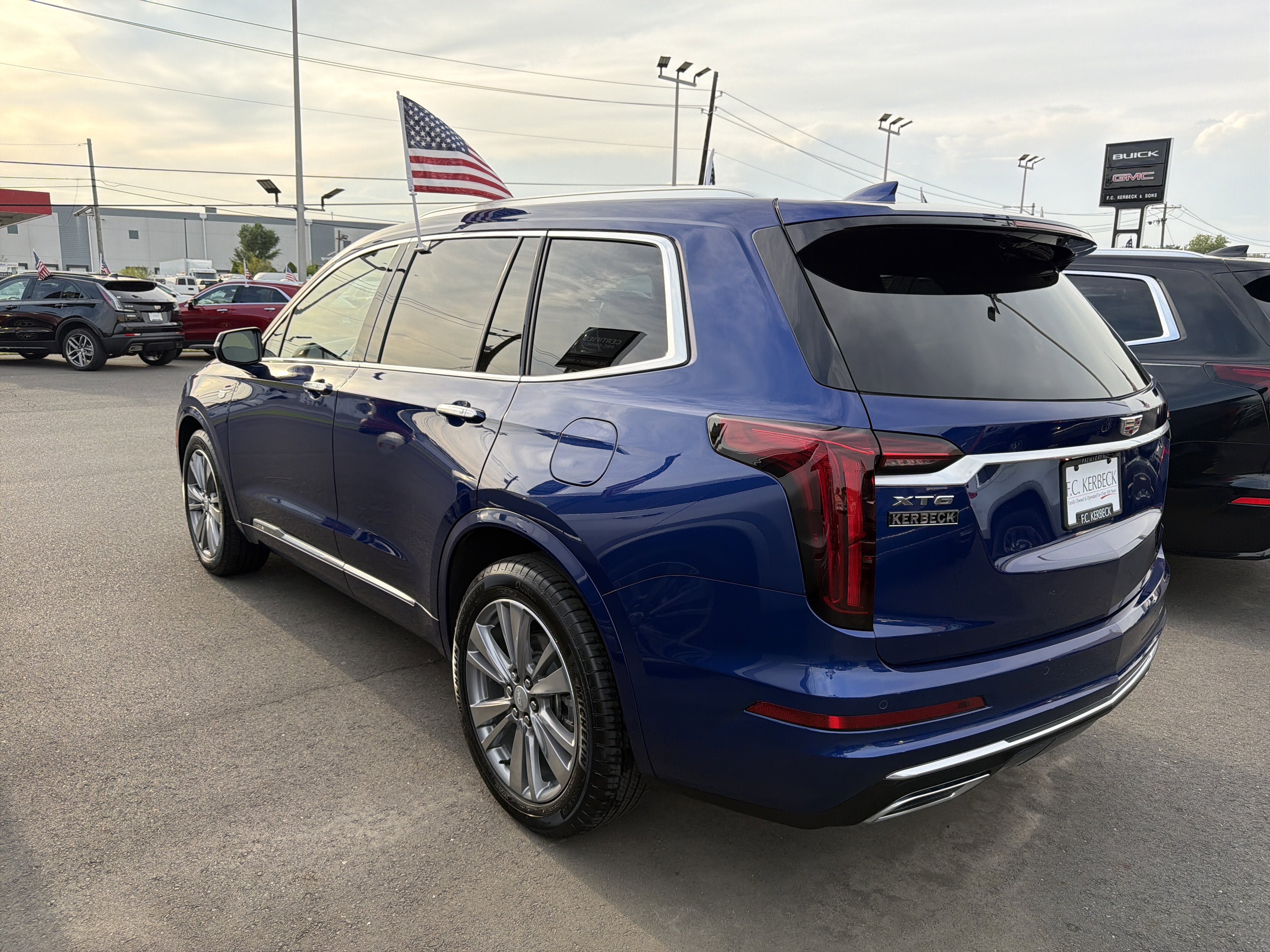 2025 Cadillac XT6 FWD Premium Luxury