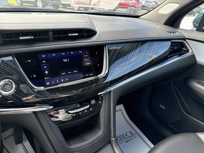 2025 Cadillac XT6 FWD Premium Luxury