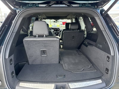 2025 Cadillac XT6 FWD Premium Luxury