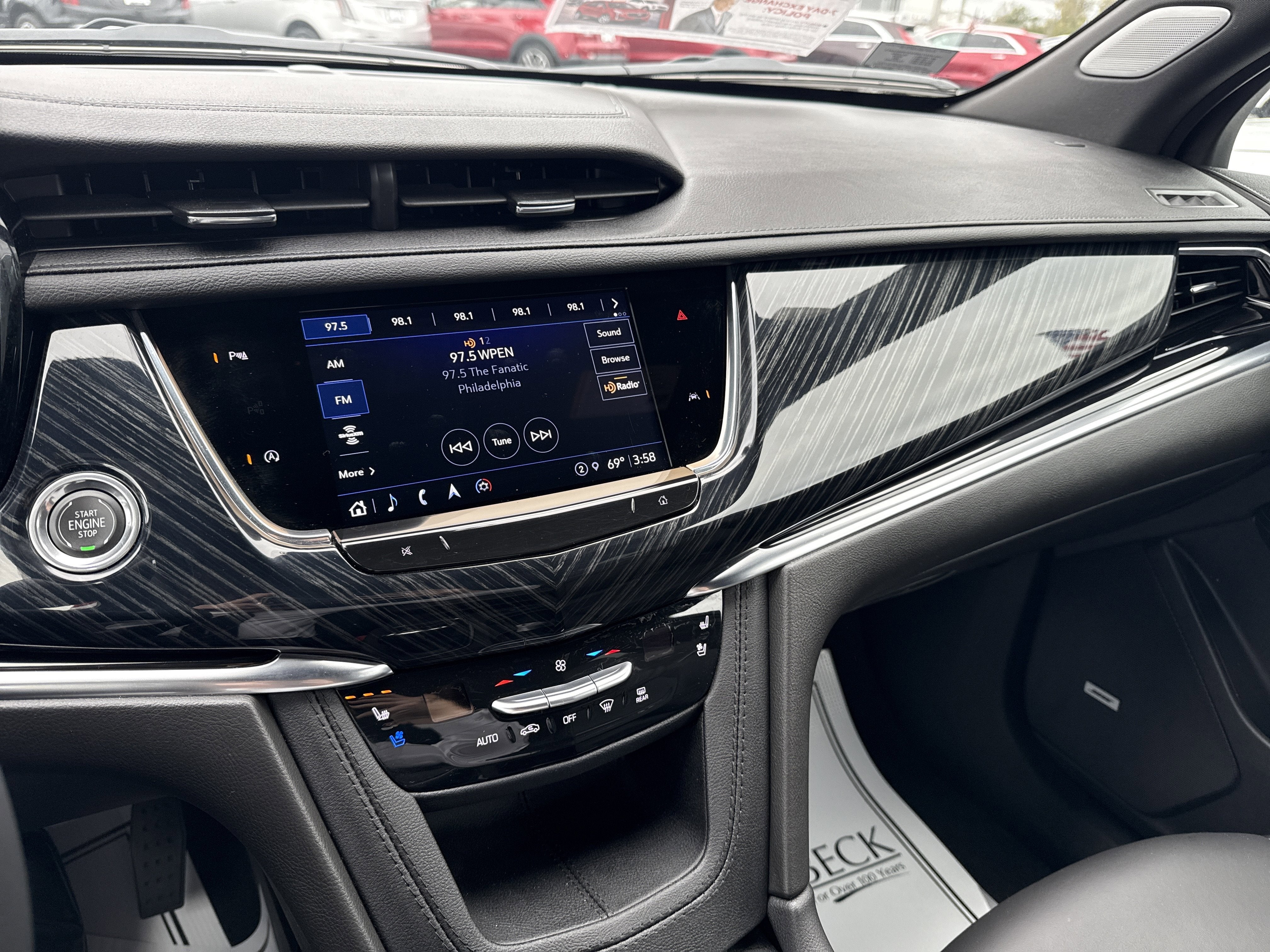2023 Cadillac XT6 AWD Premium Luxury