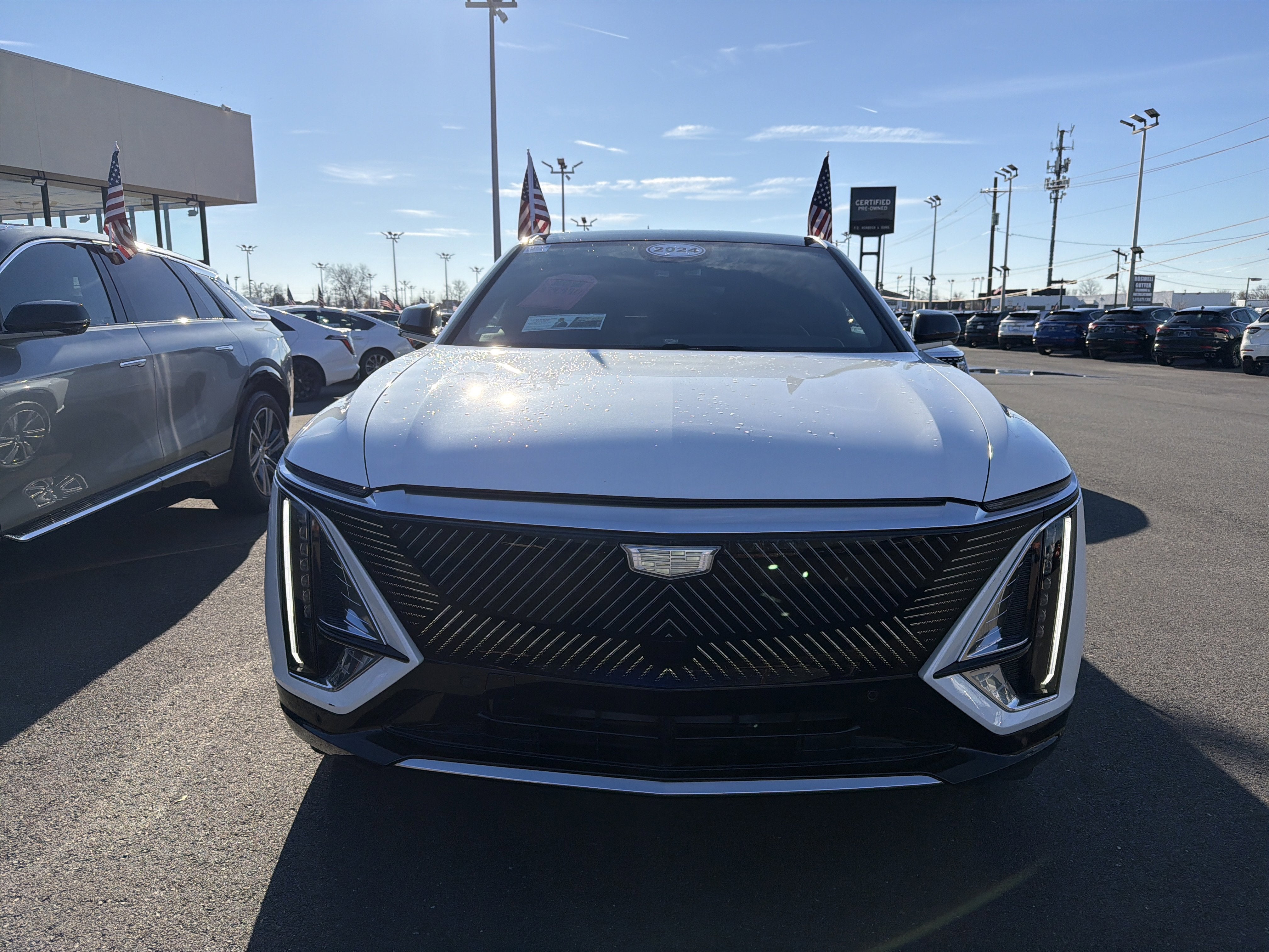 2024 Cadillac LYRIQ Tech