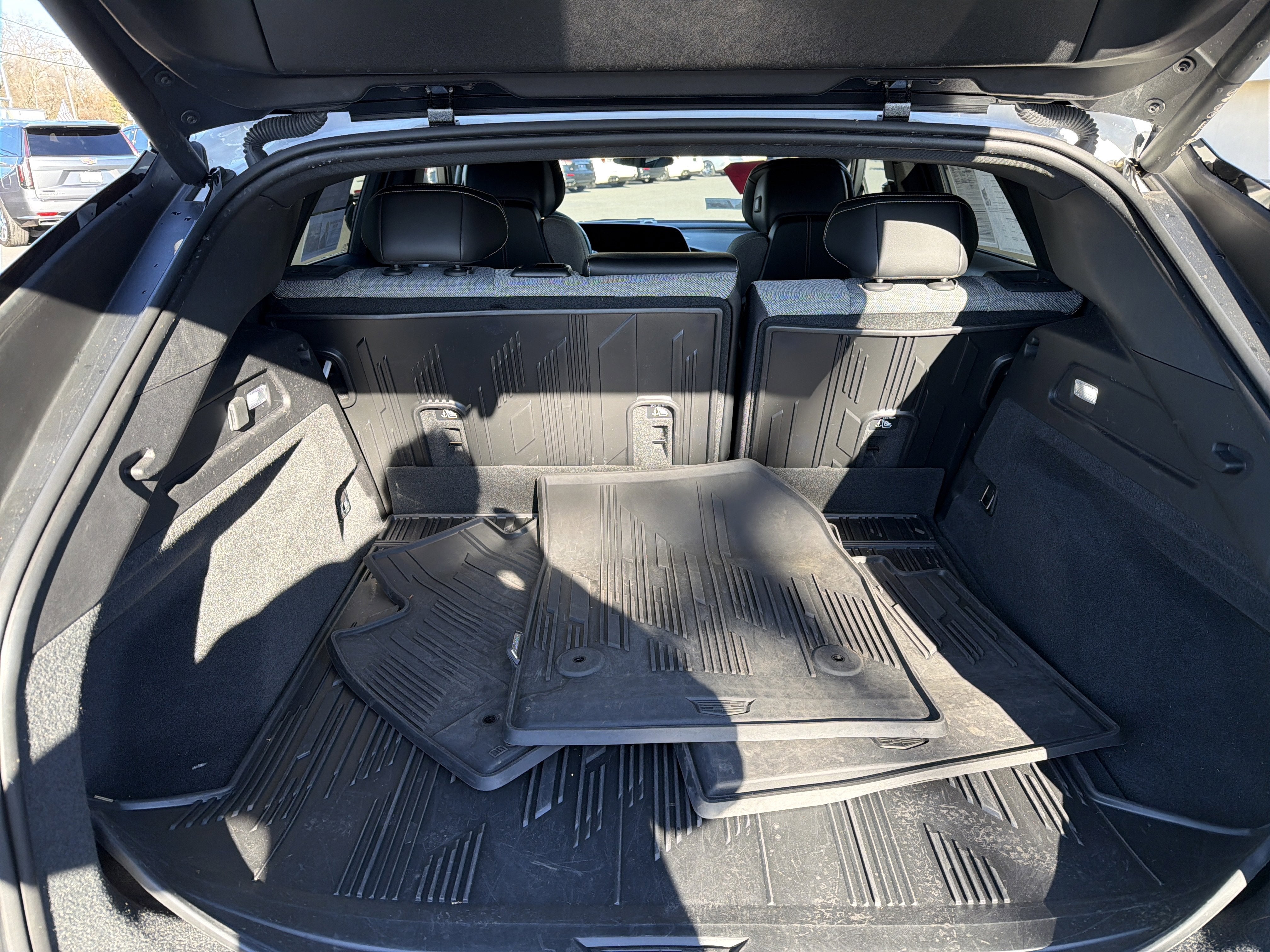 2024 Cadillac LYRIQ Tech