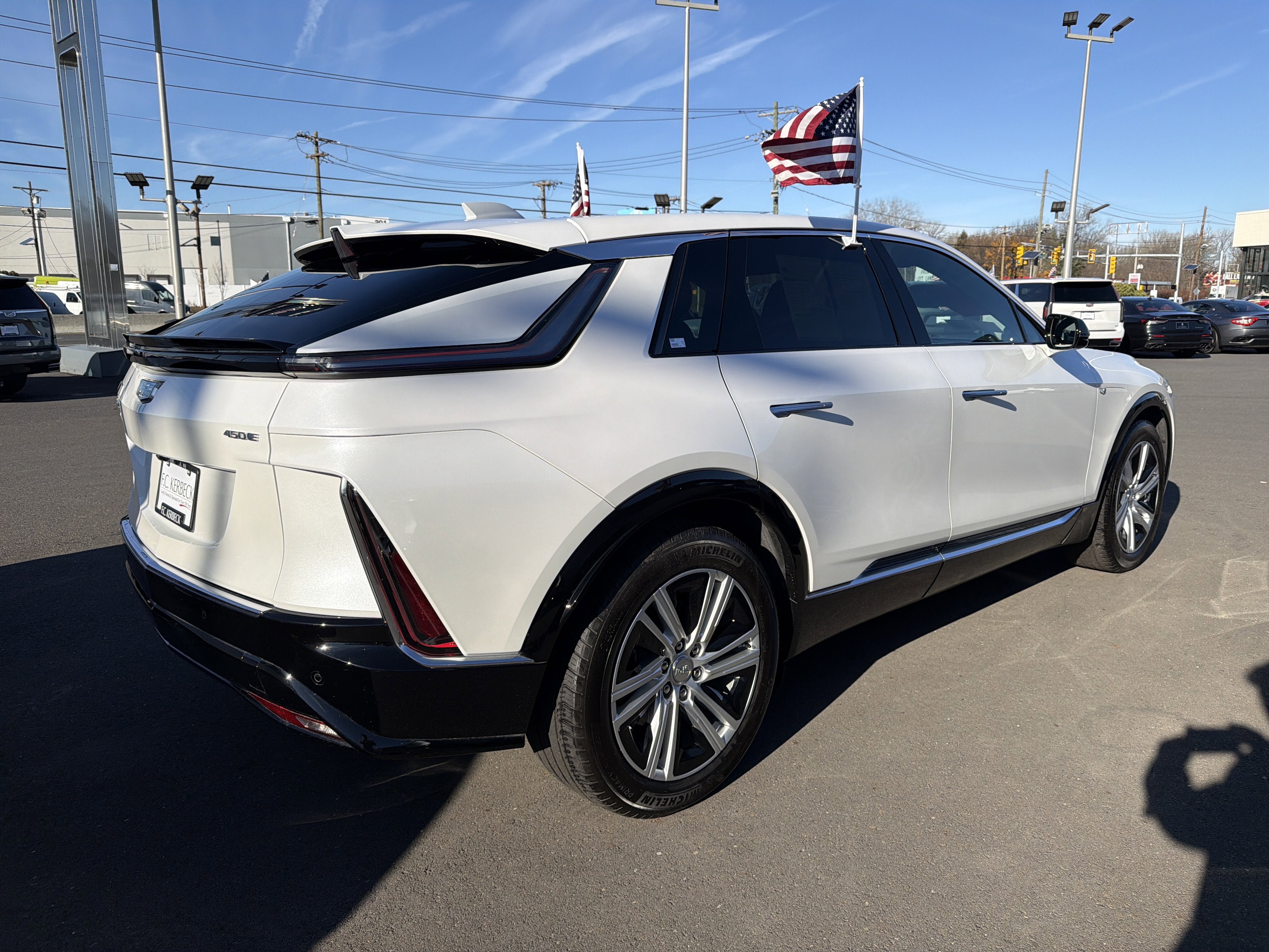 2024 Cadillac LYRIQ Tech