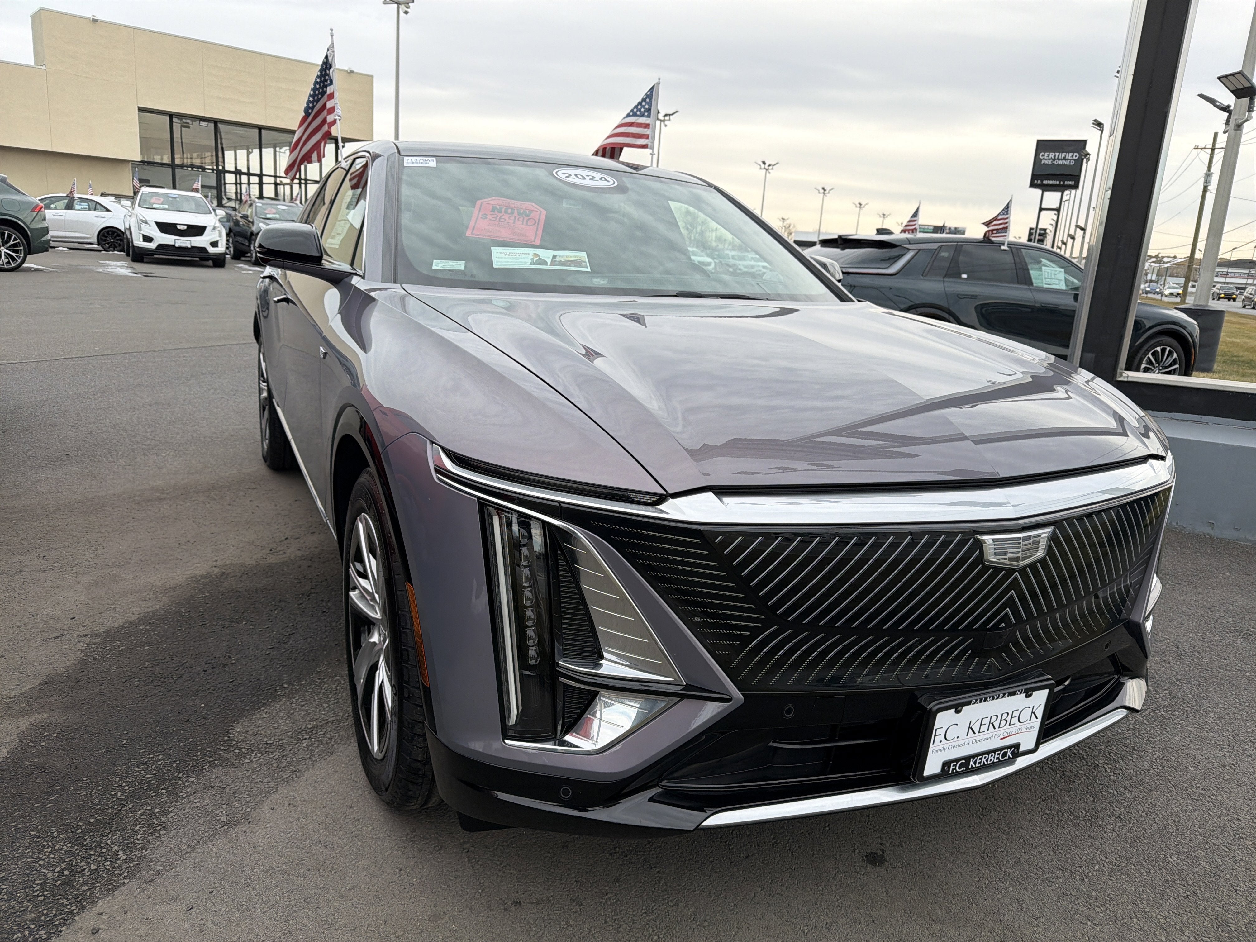 2024 Cadillac LYRIQ Tech