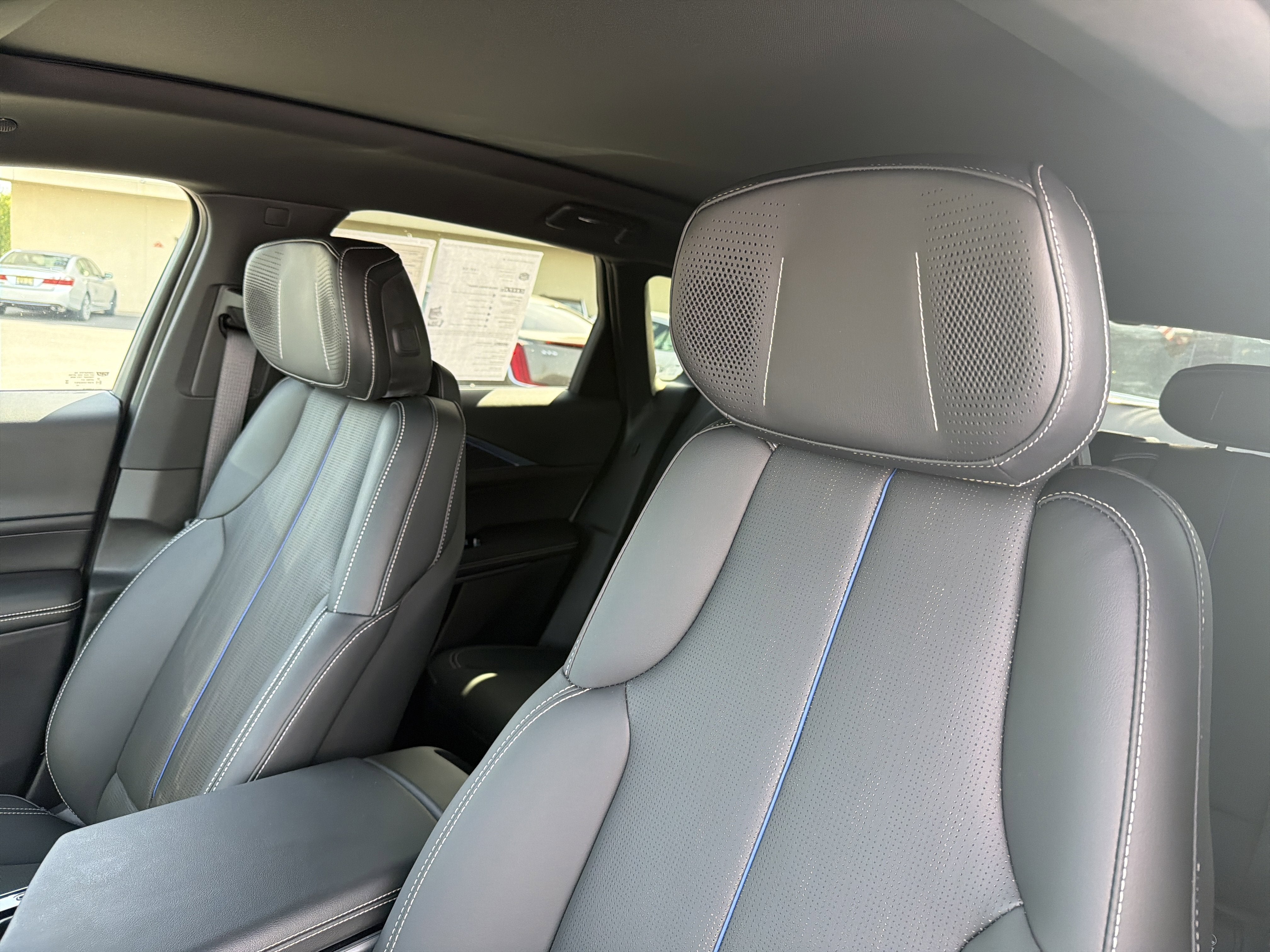 2024 Cadillac LYRIQ Luxury