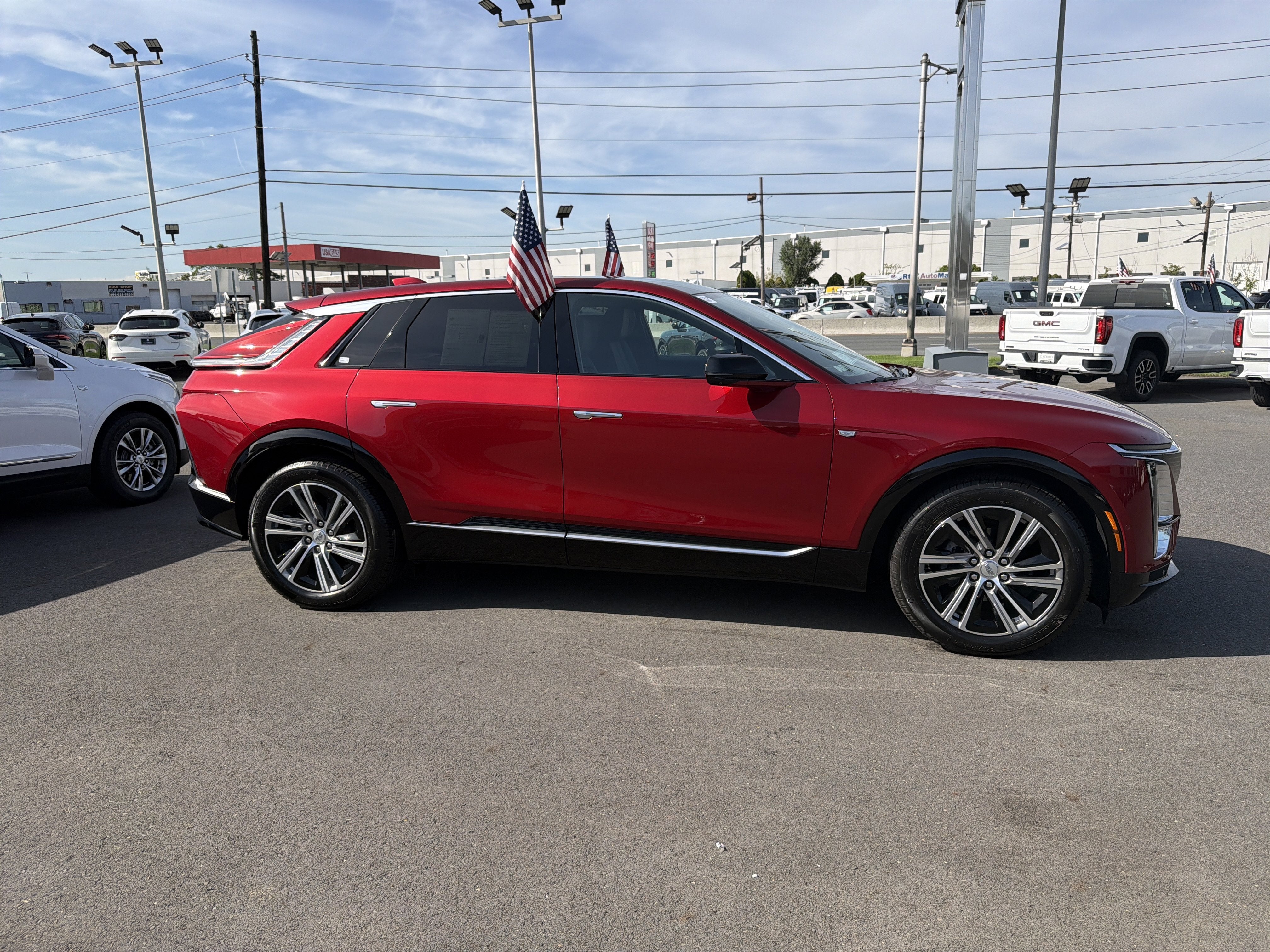 2024 Cadillac LYRIQ Luxury