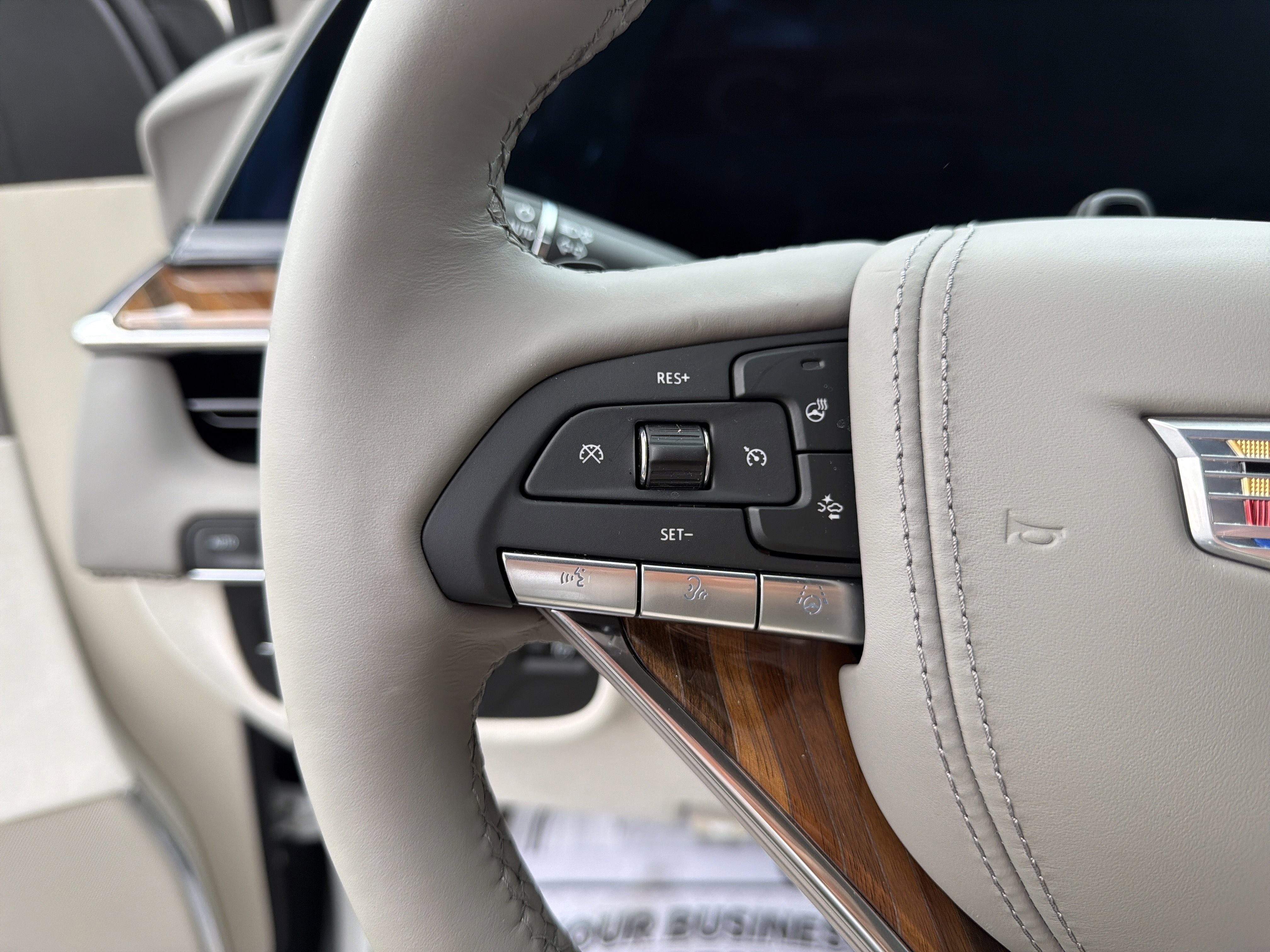 2024 Cadillac Escalade 4WD Premium Luxury Platinum