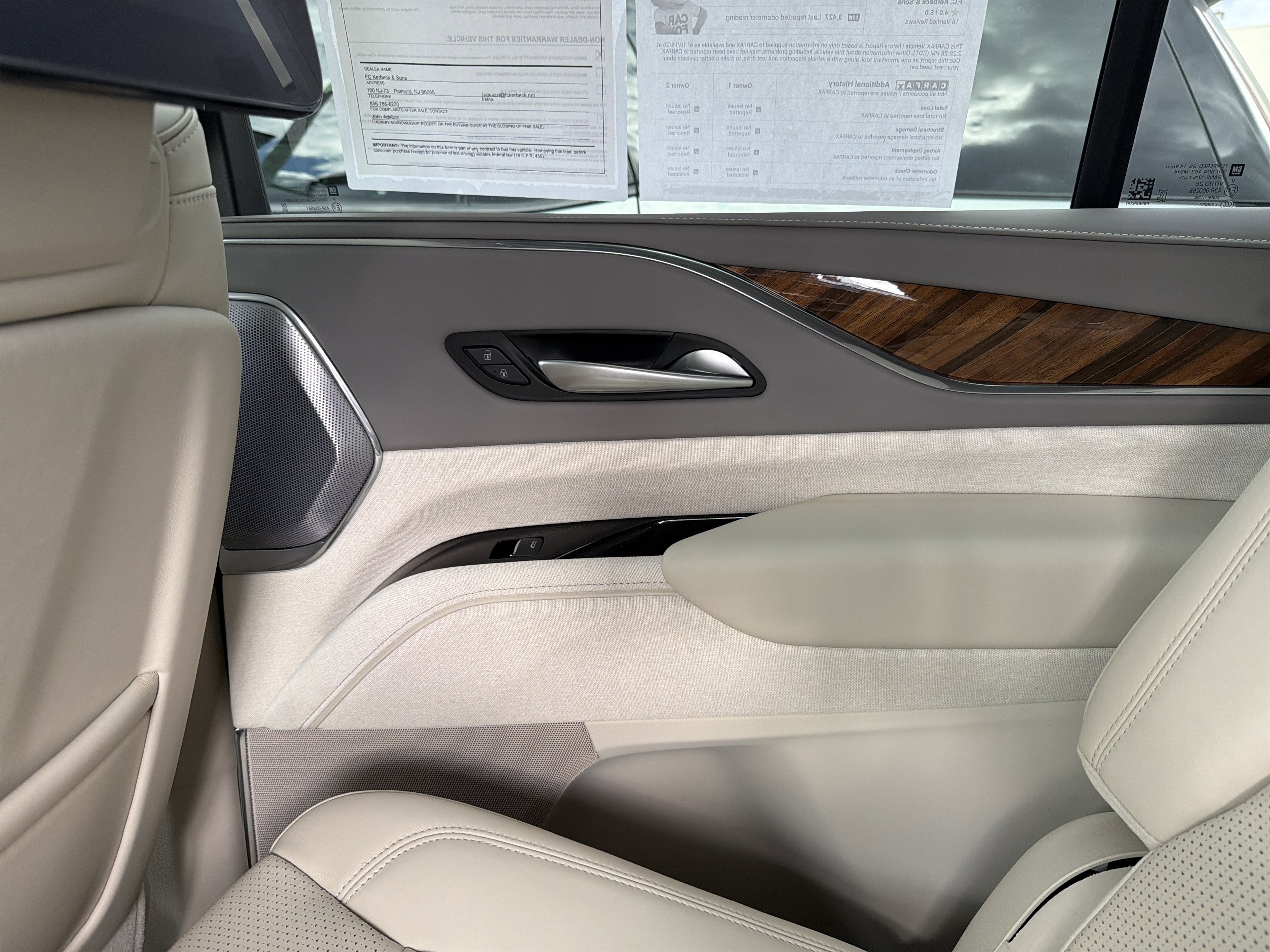 2024 Cadillac Escalade 4WD Premium Luxury Platinum