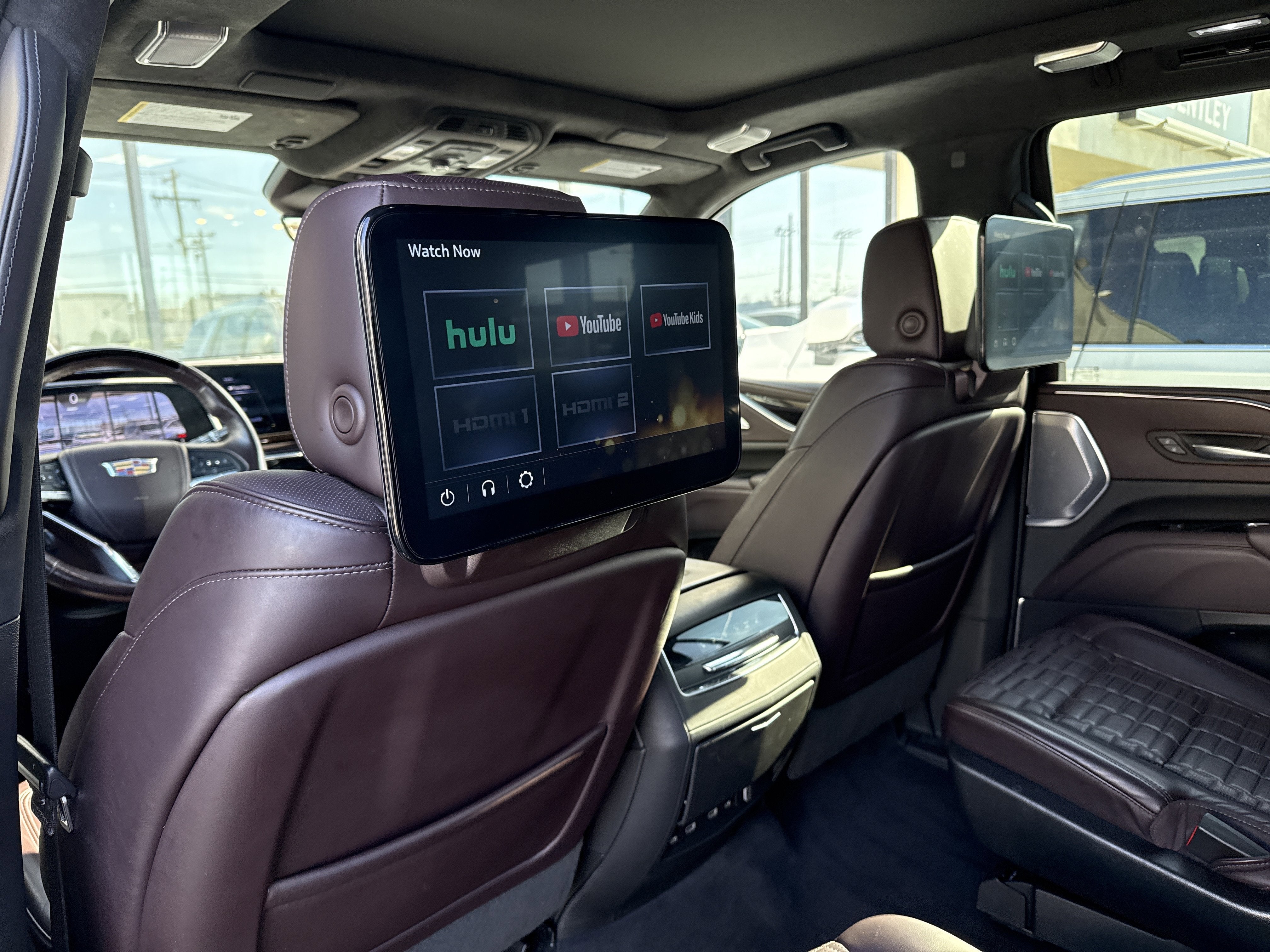 2023 Cadillac Escalade 4WD Sport Platinum