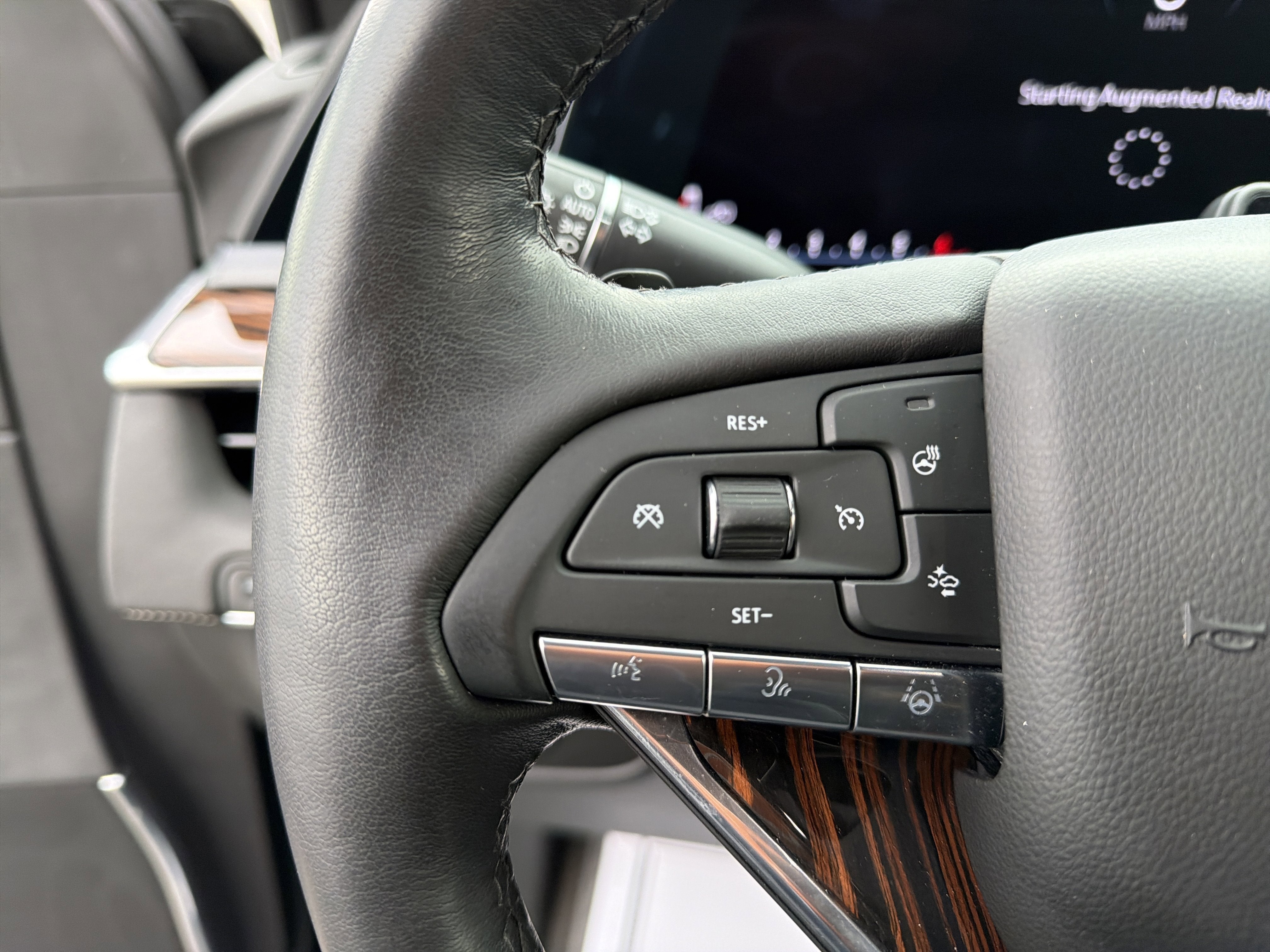 2023 Cadillac Escalade ESV 4WD Premium Luxury