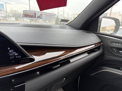 2023 Cadillac Escalade ESV 4WD Premium Luxury