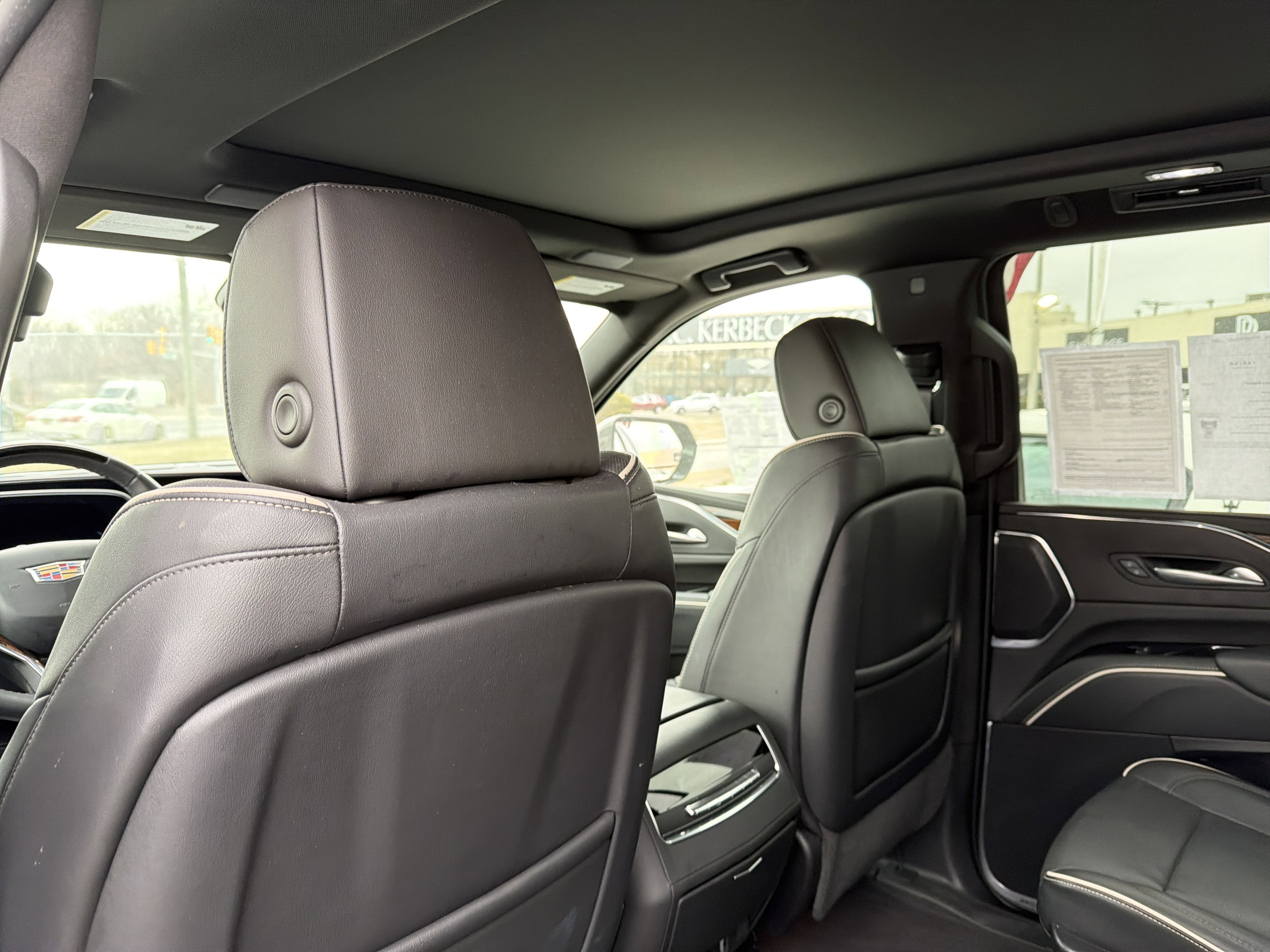 2023 Cadillac Escalade ESV 4WD Premium Luxury