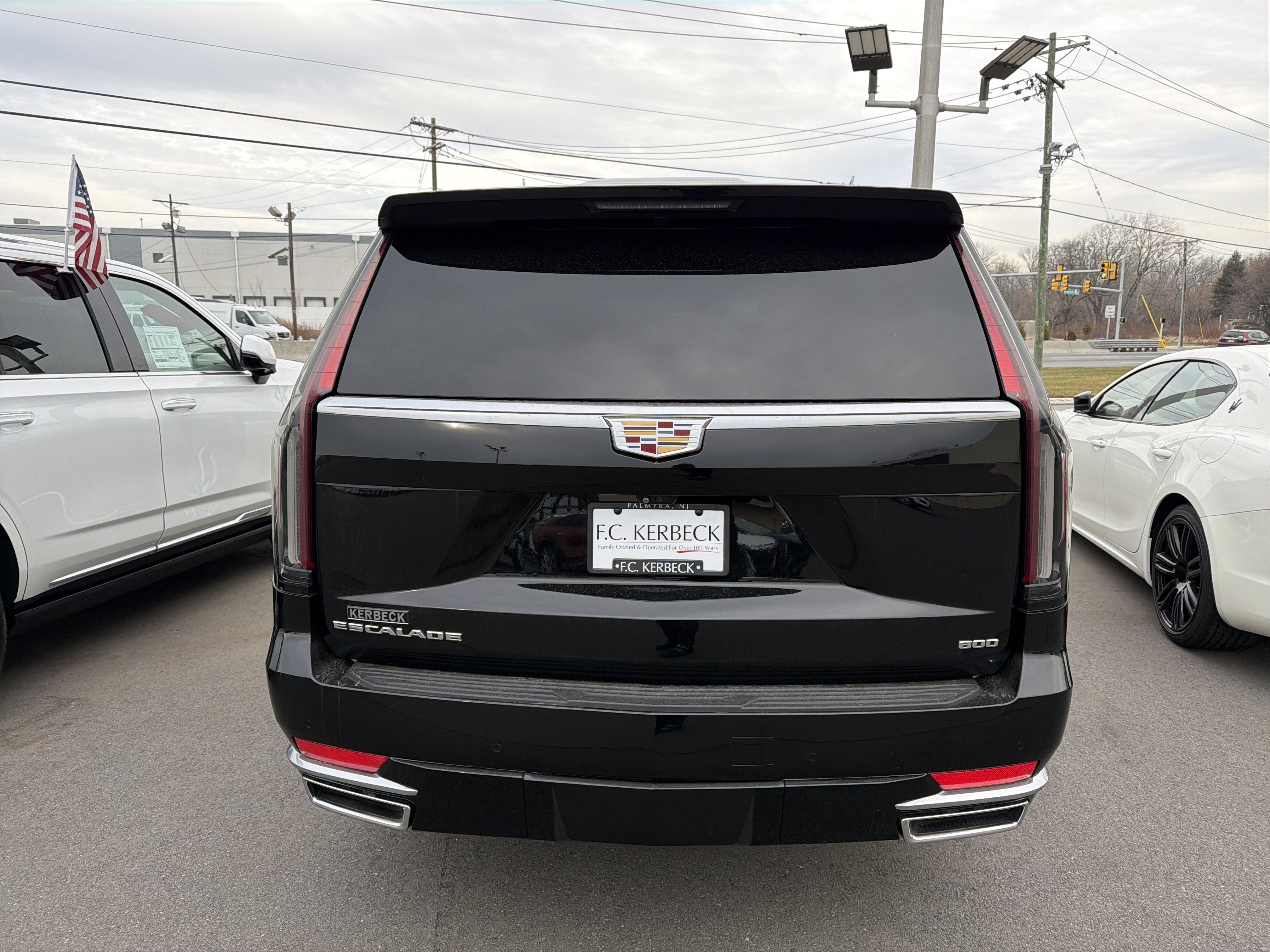 2023 Cadillac Escalade ESV 4WD Premium Luxury