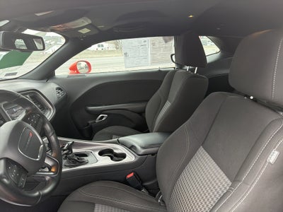 2022 Dodge Challenger SXT