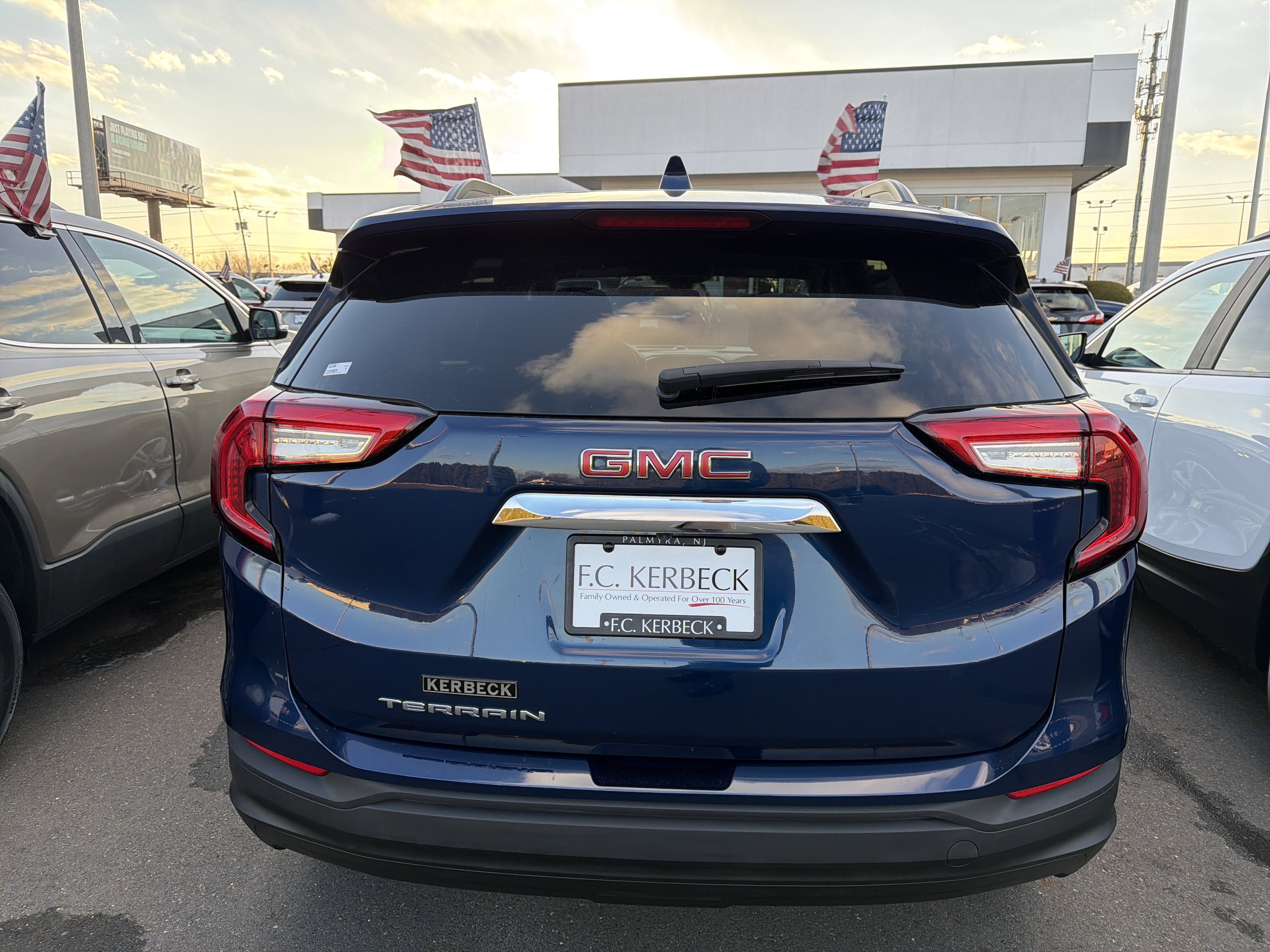 2022 GMC Terrain SLE