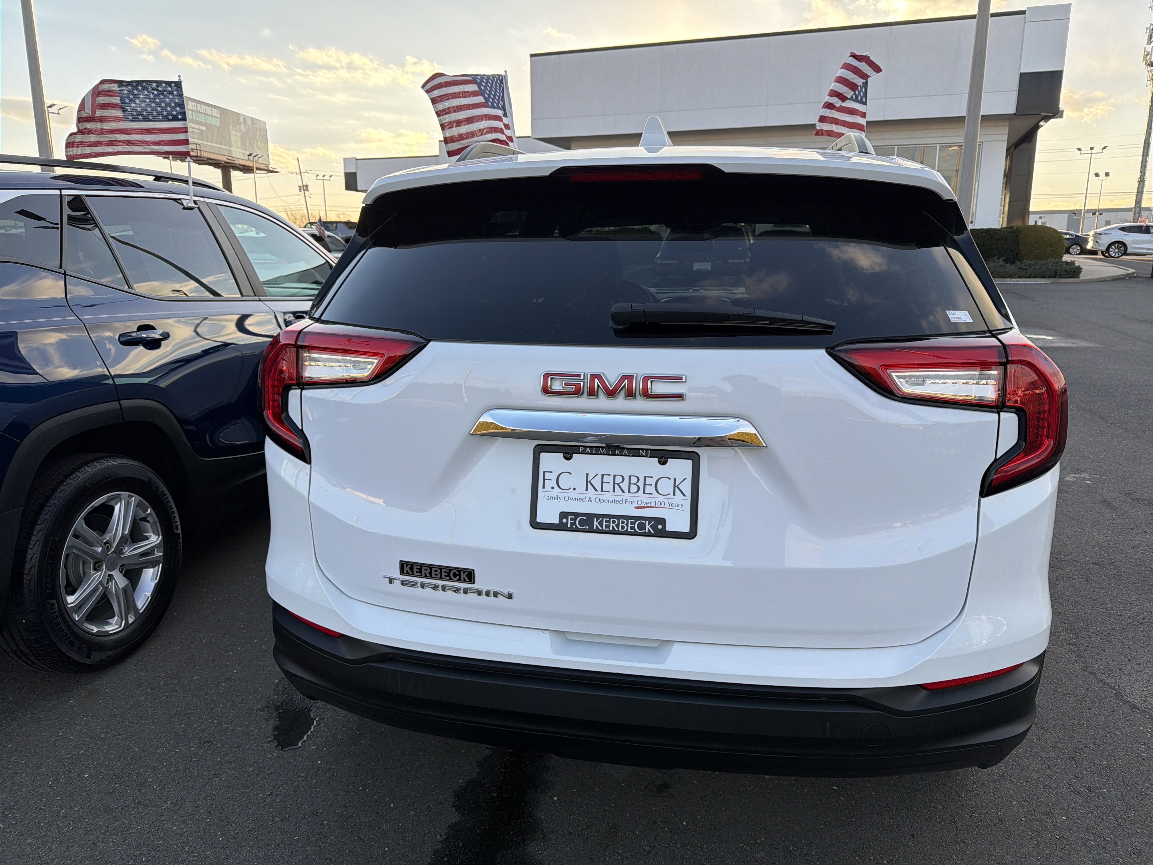 2022 GMC Terrain SLE