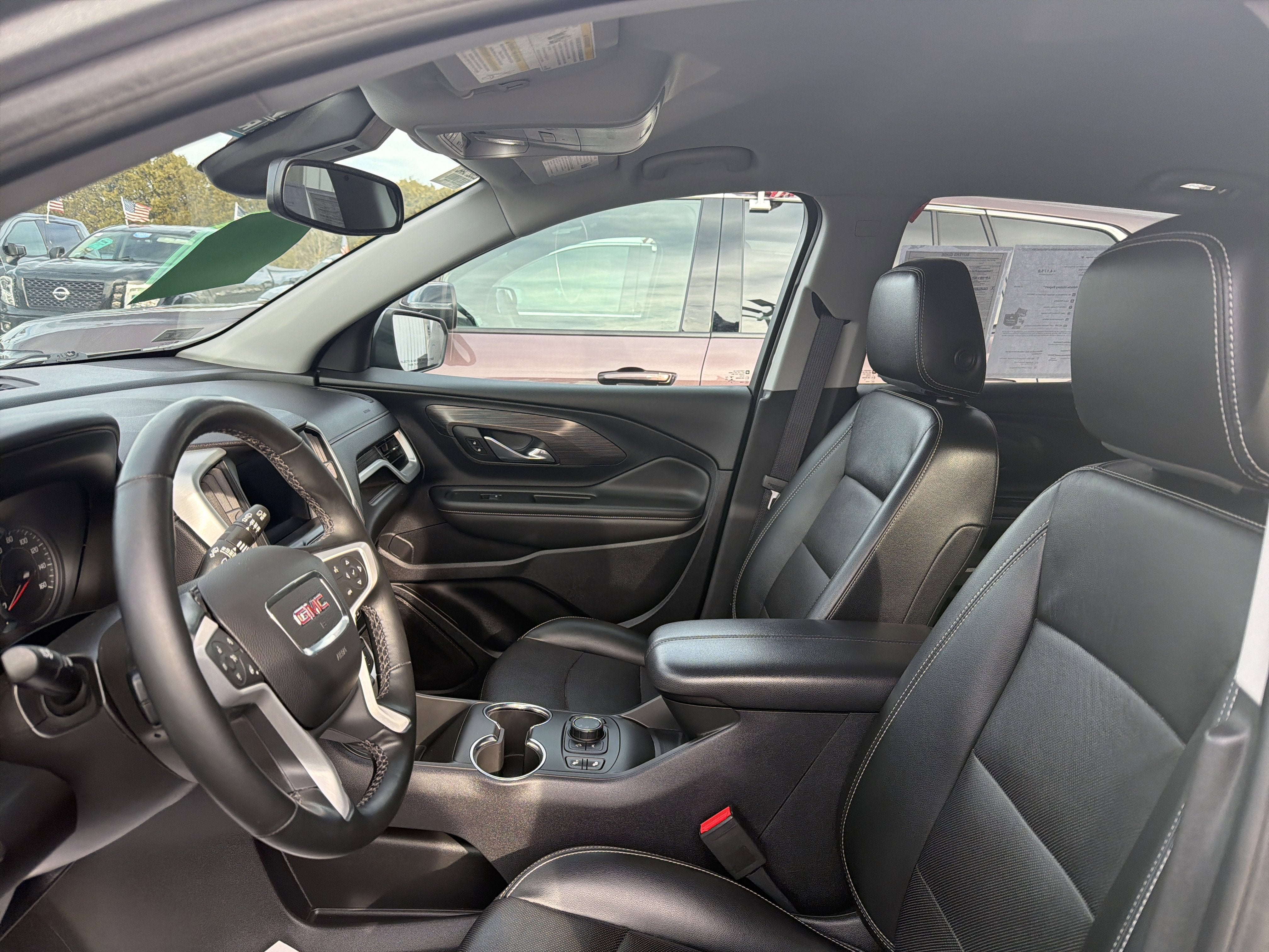 2023 GMC Terrain SLT