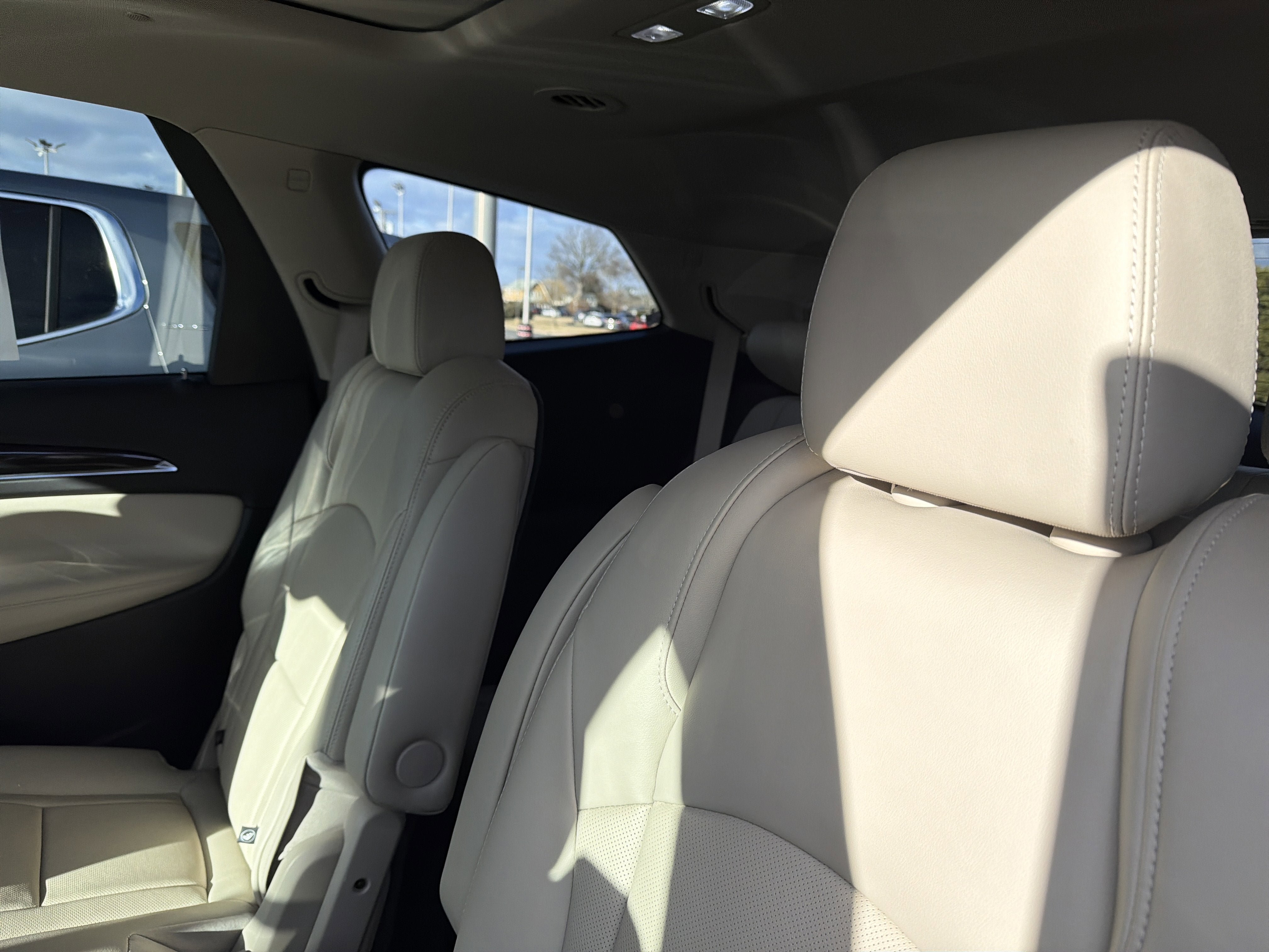 2021 Buick Enclave Essence