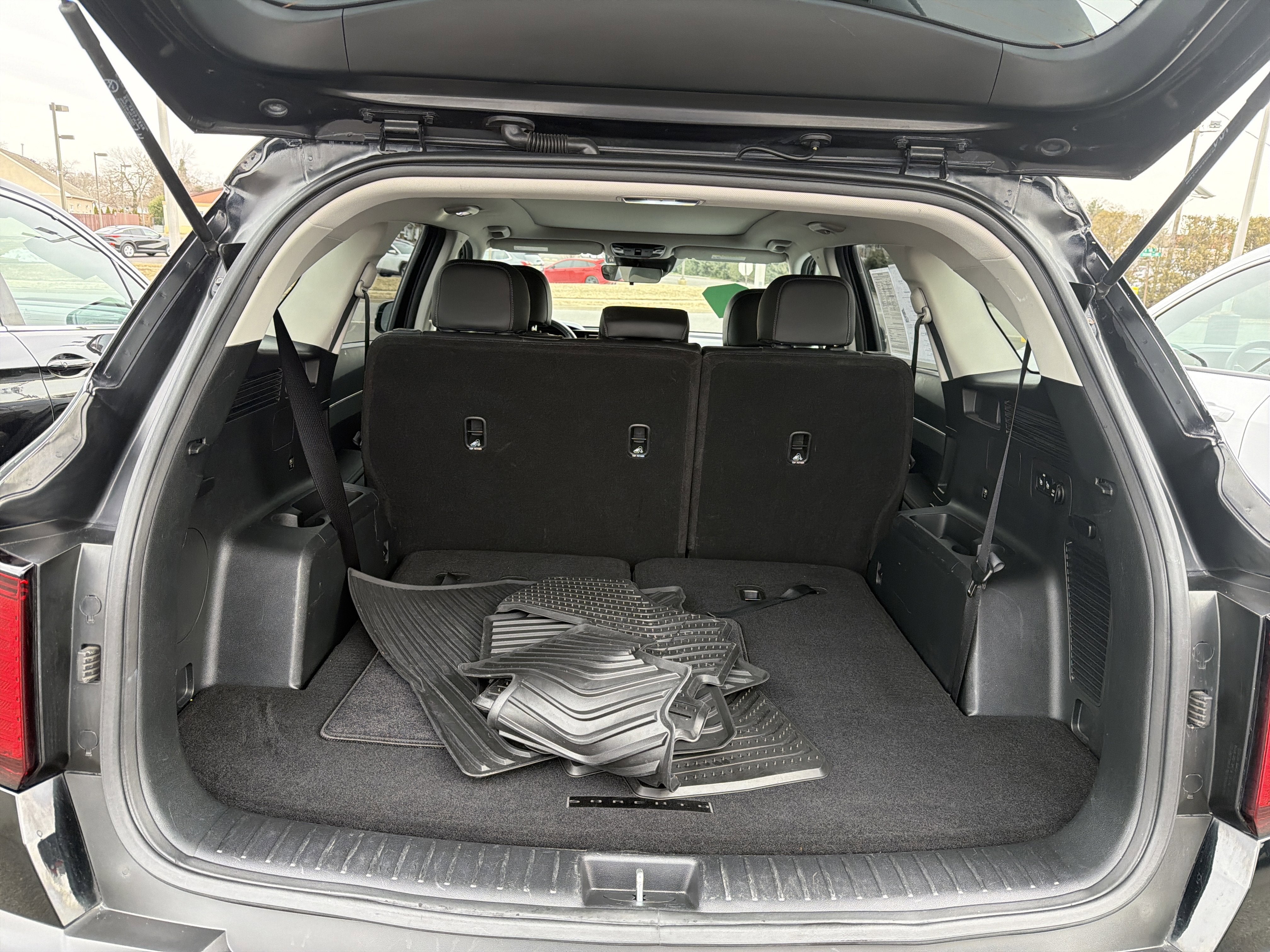 2023 Kia Sorento X-Line S