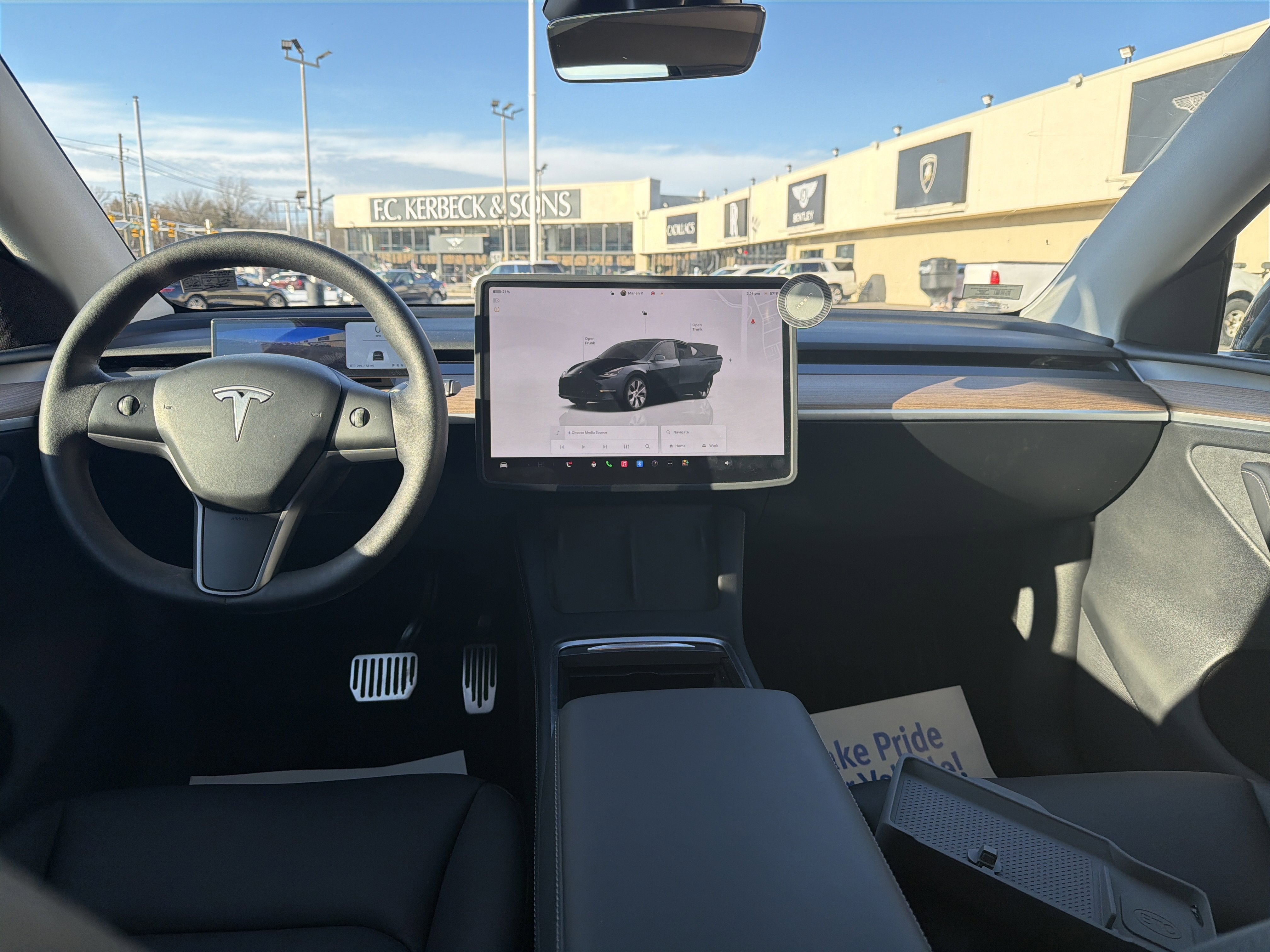 2024 Tesla Model Y Long Range