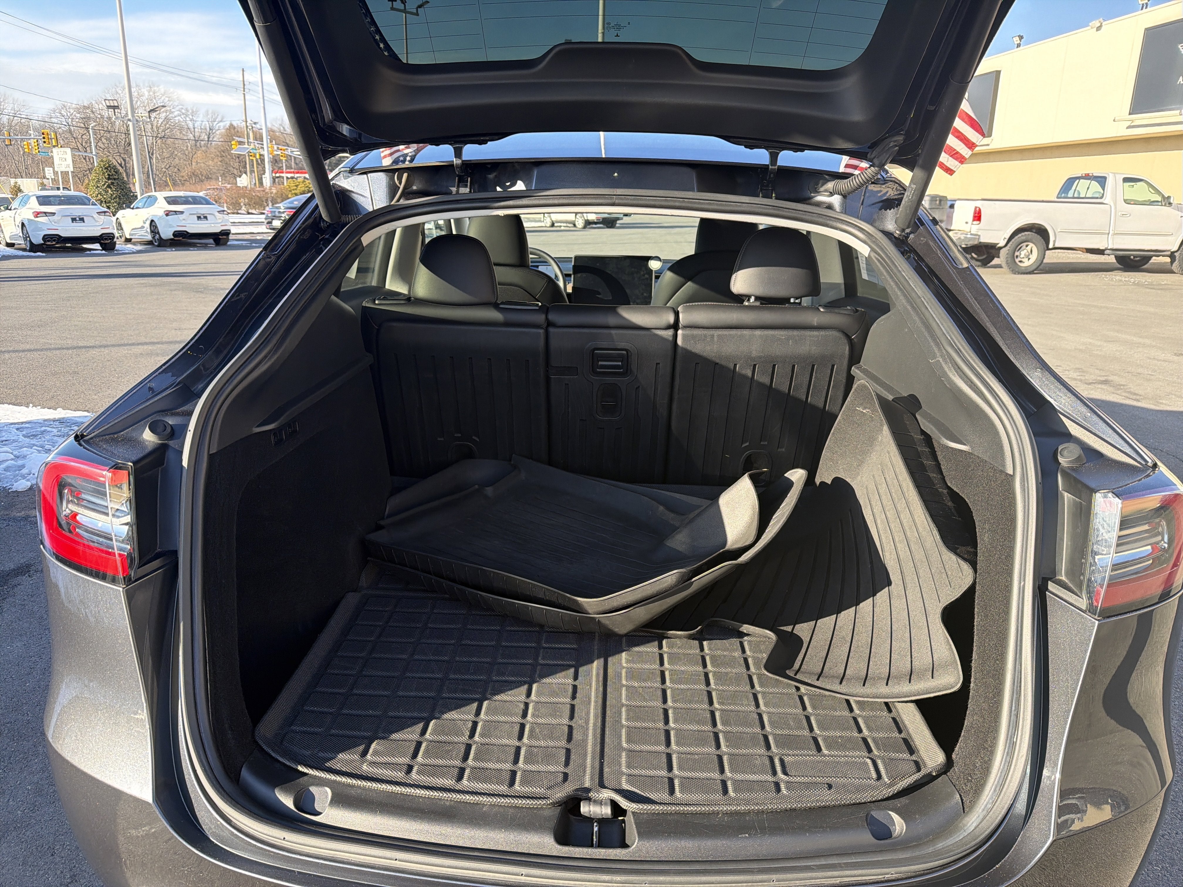 2024 Tesla Model Y Long Range