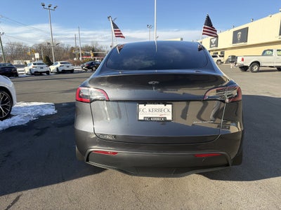 2024 Tesla Model Y Long Range