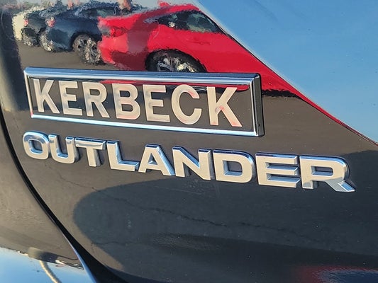 2022 Mitsubishi Outlander ES in Palmyra, NJ - F.C. Kerbeck Cadillacs