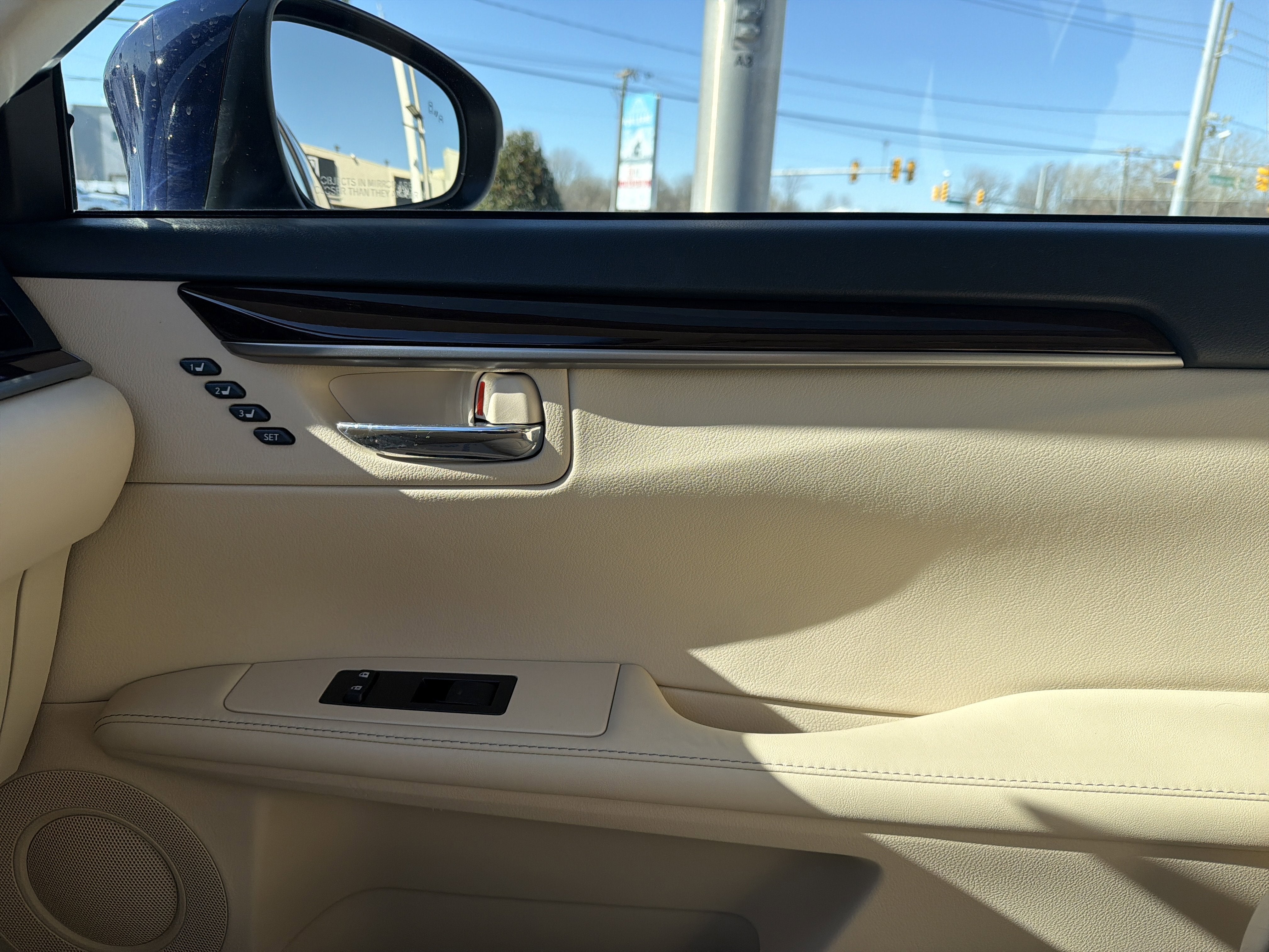 2015 Lexus ES 350 NA