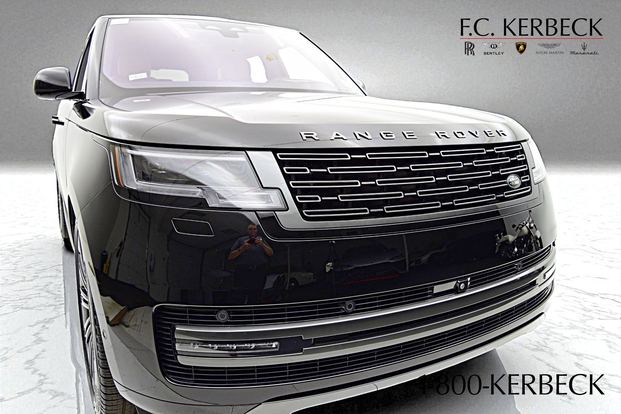 2023 Land Rover Range Rover SE P530 SE SWB