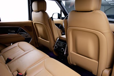 2023 Land Rover Range Rover SE P530 SE SWB