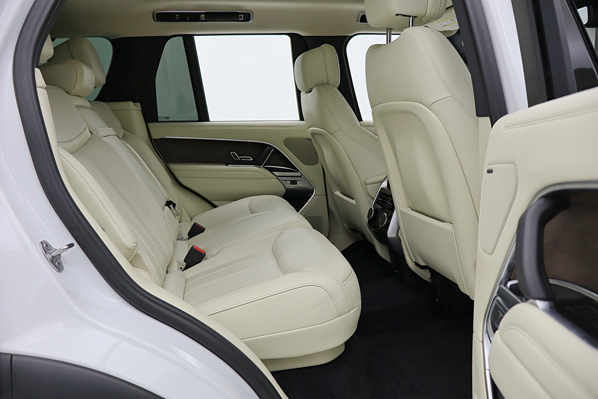 2023 Land Rover Range Rover P530 SE