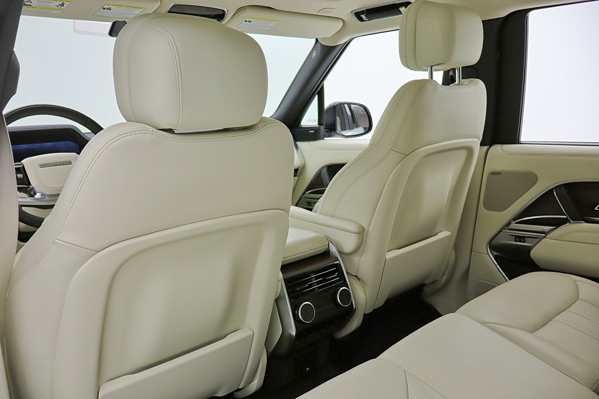 2023 Land Rover Range Rover P530 SE